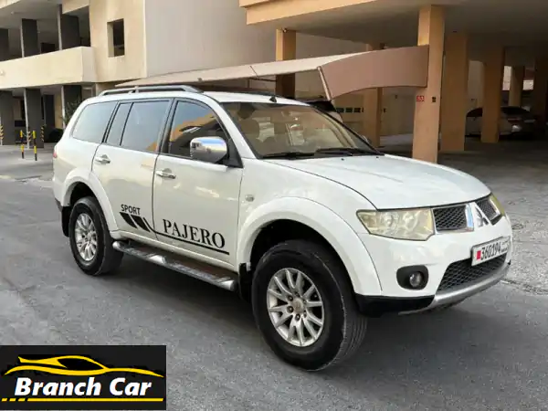 mitsubishi pajero sport 4/3.5 model 2009 full automatic foglamps, gps, rear camera, bluetooth, ...