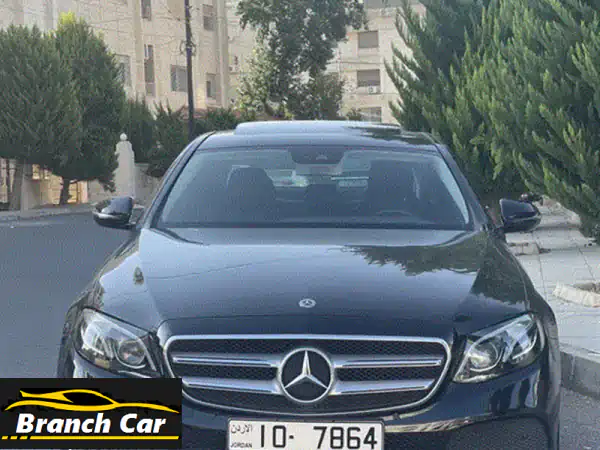 MERCEDESBENZ E2002018 فتحة ماشية 85 ألف وارد المانيه