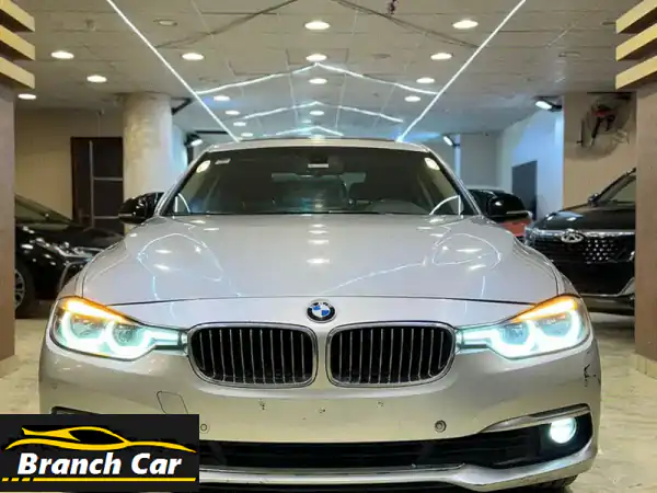 BMW  320 i  Luxury فابريكه بالكامل