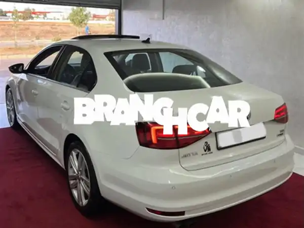 Volkswagen Jetta Diesel Automatique 2019 à Rabat