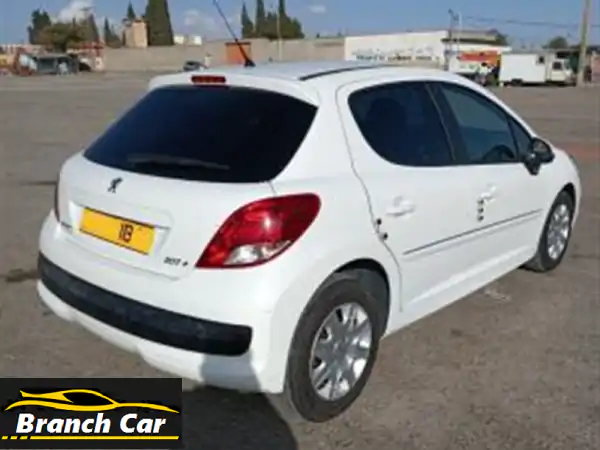 Peugeot 207 plus 2013207 plus