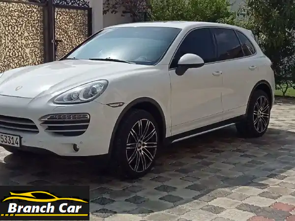 porsche cayenne full option panoramic roof first owner year 2014 but purchased in 2015 price 54000 .