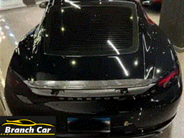 Porsche cayman t model 2023  مفيهاش خربوش كسر زيرو