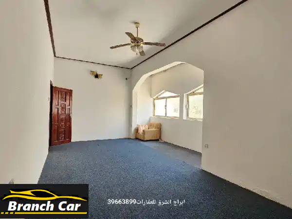 البحرين  المحرق / للإيجار شقة واسعة. تتكون من 3 غرف نوم وصالة ومطبخ و2 حمامات وبلكونه. الطابق ...