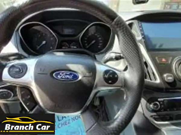 Ford Focus 5 portes 2015 Titanium