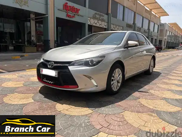 Toyota Camry model 2017 for sale