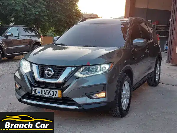 Nissan Rogue 2017 sv ajnabe super clean