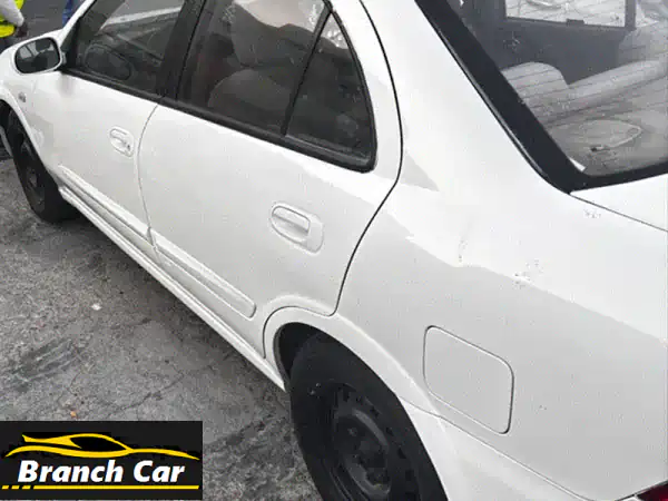 nissan sunny نيسان صني للبيع