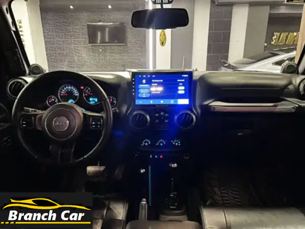 jeep  wrangler  3600 cc  موديل 2014  عداد 184,000  لون احمر فرش اسود...