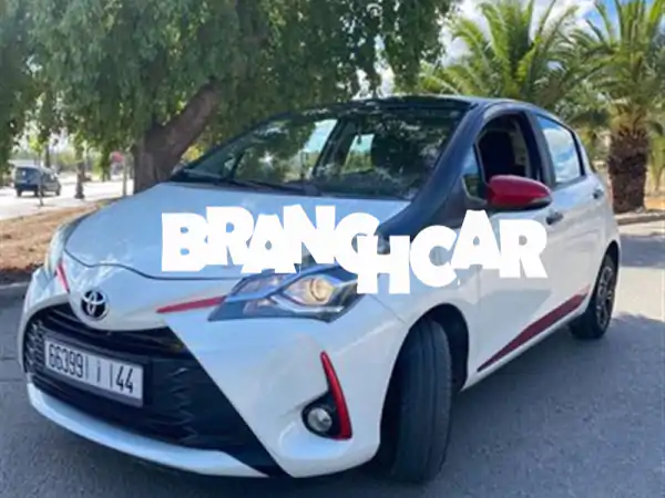 Toyota Yaris essence 1 ere main