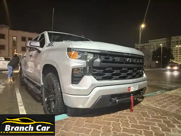 فرصة العمر: شفروليه سيلفرادو 2023 نظيفة جداً | 60 ألف كم...