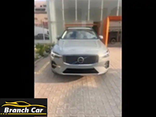 فولفو XC60 Essential 2026: اكتشف الأناقة الاسكندنافية،...