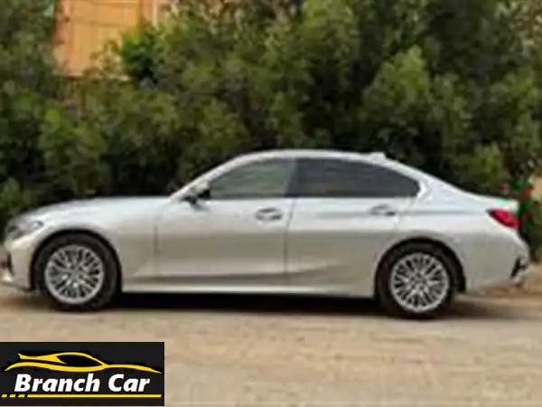 BMW 320i Luxury فابريكا 2000cc تيربو | أداء وفخامة بأقل سعر!