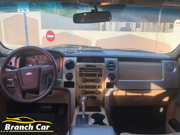 فورد F-150 2011 للبيع في عجمان: بيك أب قوي، نظيف جداً،...