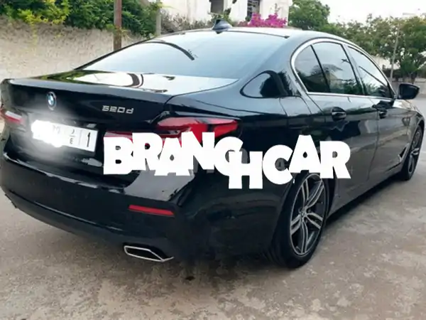 للبيع: BMW 520d 2021 الفئة الخامسة بالرباط | حالة الوكالة...
