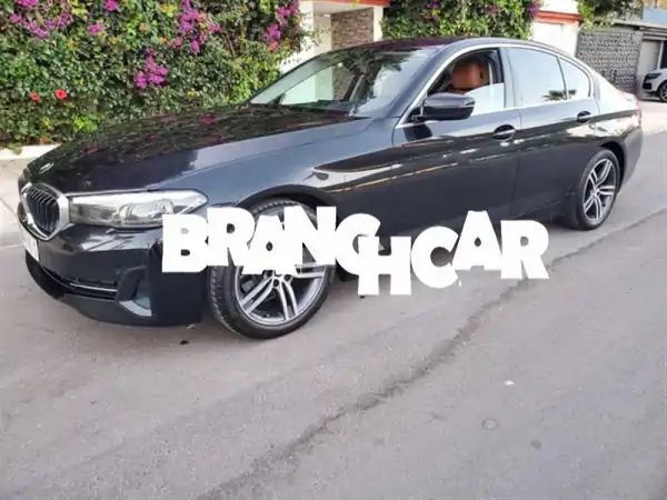 امتلك الفخامة: BMW الفئة الخامسة 520d 2021 ديزل | أوتوماتيك | المالك الأول – الرباط!