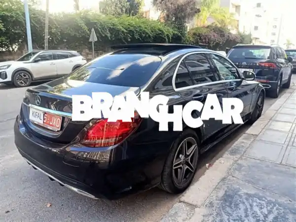 مرسيدس بنز الفئة C 300 de AMG Line 2020 هجينة للبيع بالدار البيضاء | مالك أول ومفحوصة | KIFAL AUTO