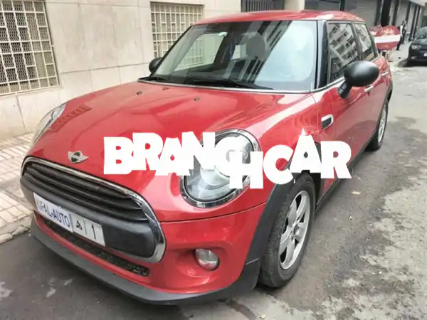 امتلك الأناقة والاقتصاد: MINI Hatch 5 أبواب 2017 ديزل (يد...