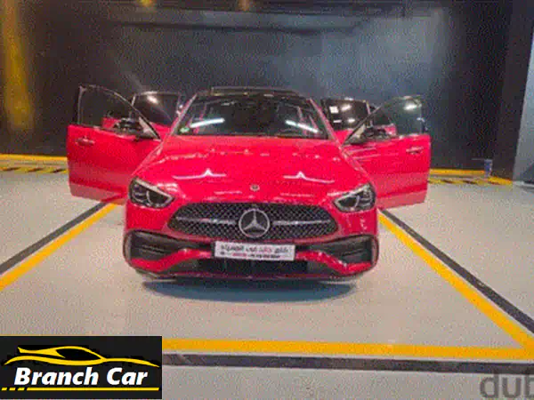 استلم الآن: مرسيدس C200 AMG 2025 - فخامة سوداء بمواصفات كاملة وتقسيط ميسر!