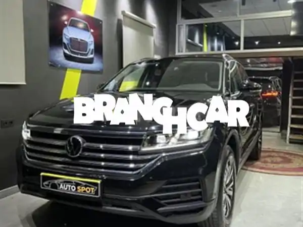 فولكس فاجن طوارق 2023 شبه الجديدة للبيع في Auto Spot:...