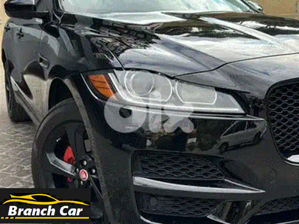 جاكوار F-Pace 2019 برستيج أسود | فل أوبشن، بانوراما، رادار | حالة ممتازة ومستوردة حديثاً!
