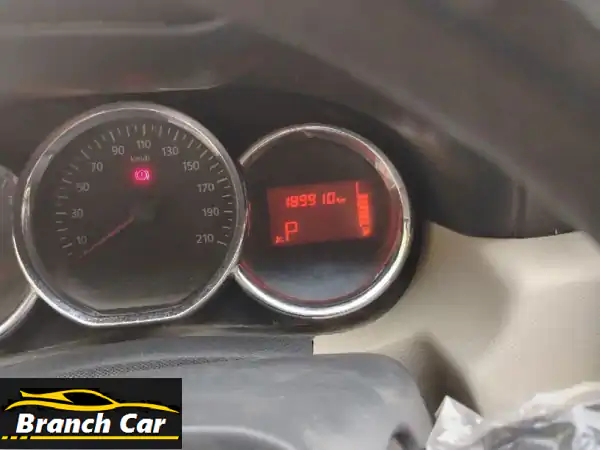 رينو داستر 2017 نظيفة للبيع | سيارة SUV عائلية بحالة ممتازة