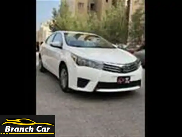 تويوتا كورولا 2015 بيضاء للبيع بالرياض - نظافة،...