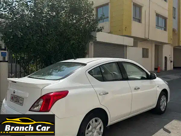 نيسان صني 2023 بيضاء | فرصة ذهبية بـ 4200 فقط! | 22600 كم | تحكم ستيرنج وتأمين ساري 08/2026