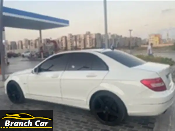 مرسيدس C180 2012 فبريكا بالكامل: امتلك حلم الفخامة الألمانية بحالة المصنع!