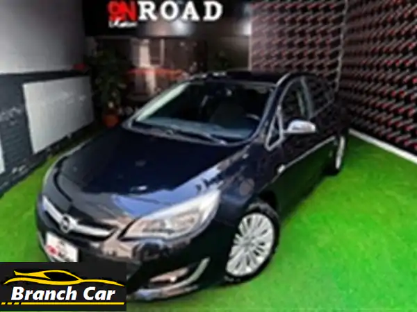 أوبل أسترا 2014 كوزمو: فبريكا بالكامل، أعلى فئة،...