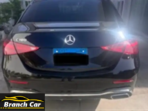 مرسيدس C180 2024 AMG وكيل: الفخامة والأداء الرياضي ينتظرانك! | احجز الآن