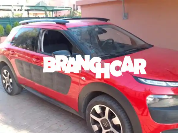 فرصة لا تعوض! Citroën C4 2016 بنزين مانيوال بمراكش - 80 ألف كم فقط!