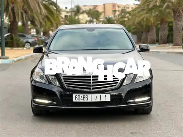 مرسيدس E250 CGI Avantgarde 2012 | 180 ألف كم | فخامة ألمانية...