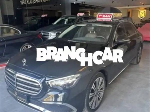 مرسيدس E 220 D 2021 LUXURY ديزل أوتوماتيك | صيانة وكالة ورفاهية متكاملة للبيع