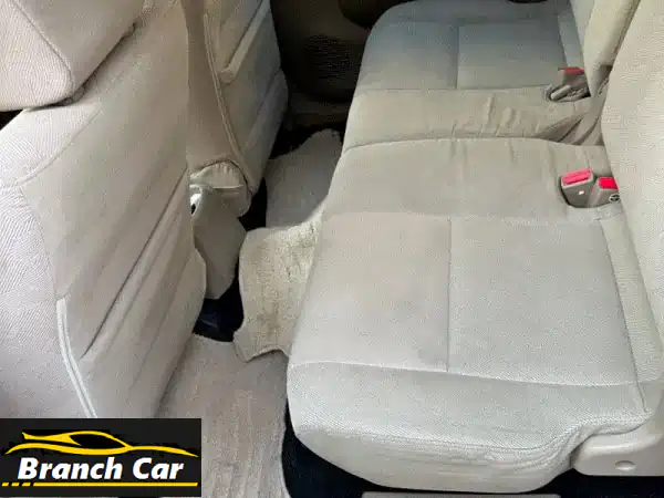 تويوتا أفانزا 2015 ذهبية: رفيقك العائلي الموثوق بأداء استثنائي واقتصادية فائقة