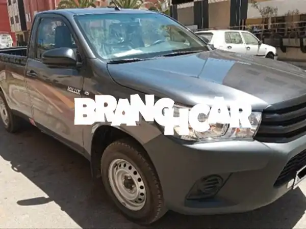 تويوتا هايلوكس ديزل 2023 للبيع: قوة، اعتمادية، ومواصفات لا تُضاهى!