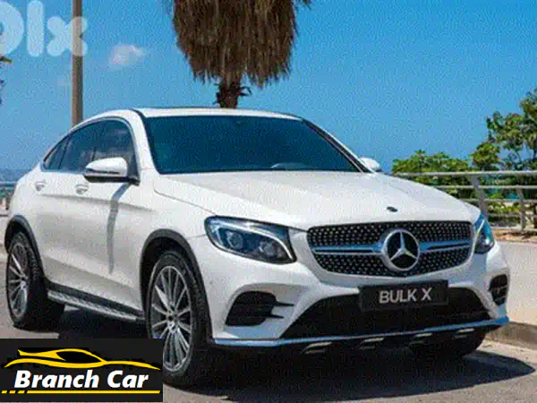 مرسيدس GLC 300 4MATIC 2020 أسود × أسود | كارفاكس نظيف | فخامة لا تُضاهى | للبيع