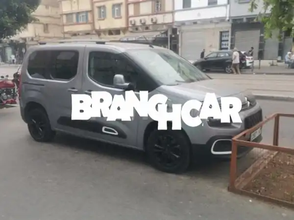 فرصة مميزة! سيتروين بيرلينجو 2021 بحالة ممتازة (70 ألف...