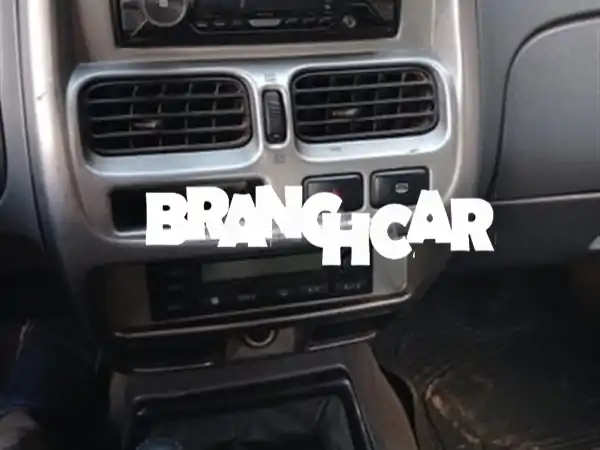 فرصة لا تعوض: نيسان نافارا D22 موديل 2004 (تسجيل 2011) - بيك اب قوية، مواصفات كاملة للبيع!