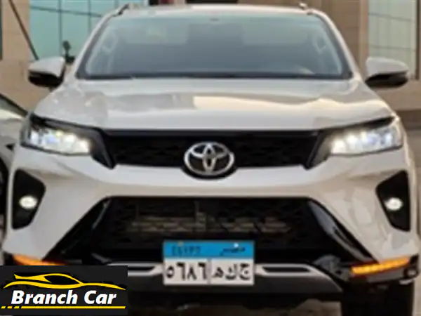فرصة لا تعوض: تويوتا فورتشنر 2024 سبورت 4x4 (عداد 19 ألف كم)...