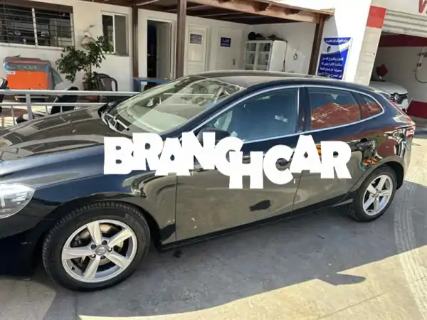 volvo v40d2