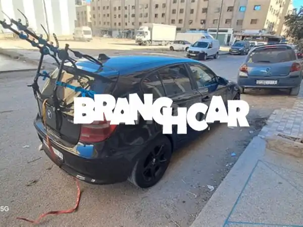 BMW الفئة الأولى 2008 أوتوماتيك: فرصة نادرة! 25,000 كم...