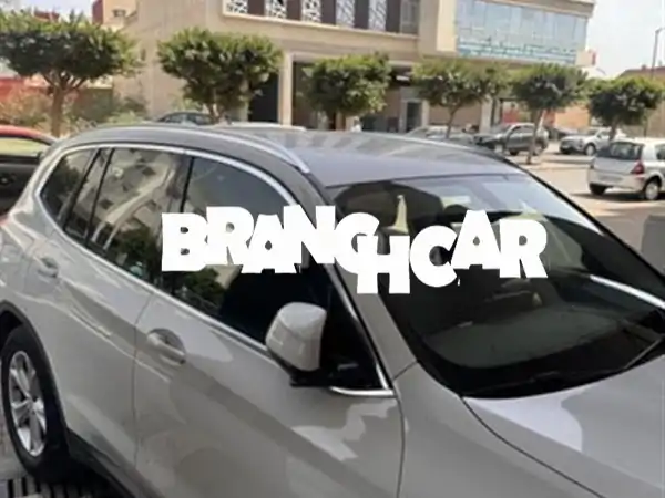 امتلك الفخامة والأداء: BMW X3 ديزل أوتوماتيك 2018 للبيع بالمحمدية | xDrive 190cc، 150 ألف كم، بسعر 300,000 درهم