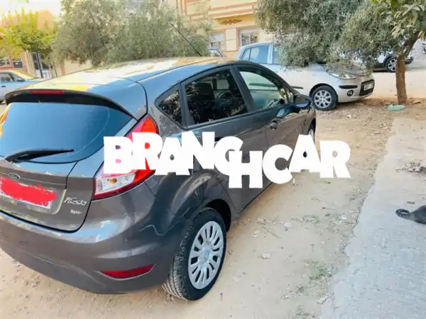 فورد فييستا 2017 ديزل مانيوال بمكناس: سيارة...
