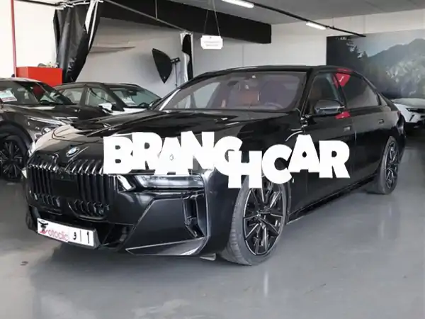 بي إم دبليو 740d xDrive M 2023: رفاهية وفخامة من المالك الأول...