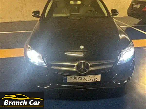 تويوتا لاندكروزر 1998 V8 أسود: أسطورة الدفع الرباعي بحالة ممتازة!