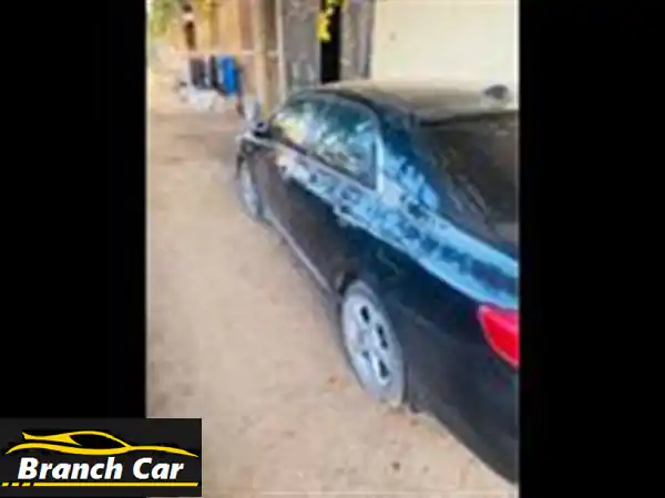 تويوتا كورولا 2013 ياباني: أعلى فئة فابريكة بالكامل...
