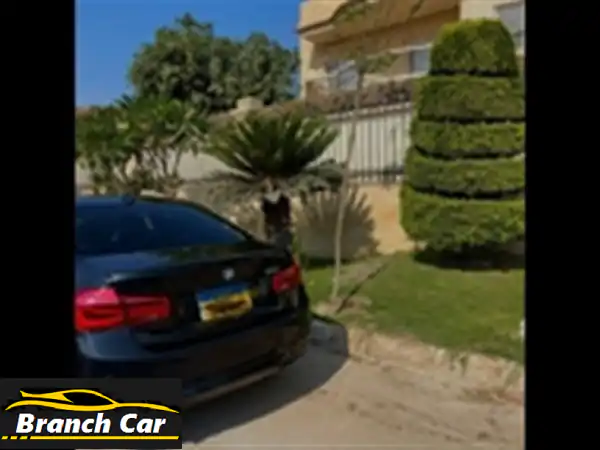 فرصة لا تعوض: بي ام دبليو 318 موديل 2018 فابريكا بالكامل - رخصة سنتين ونصف وجاهزة للانطلاق! (الشيخ زايد)