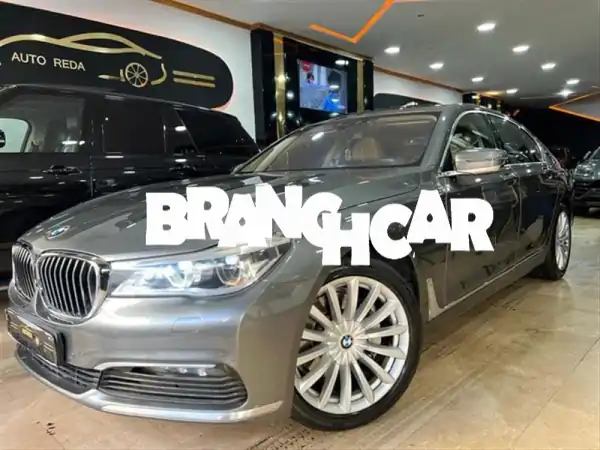 استثمر في الرفاهية: BMW 740 موديل 2017 للبيع بالدار...