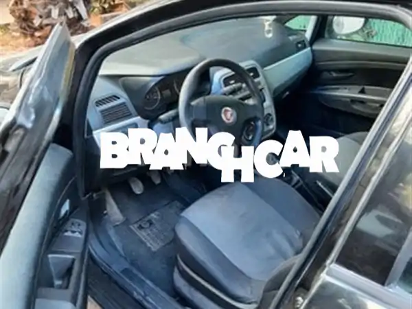 فيات بونتو 2014 ديزل | حالة ممتازة، اقتصادية | 200 ألف كم | بدون حوادث | 69,000